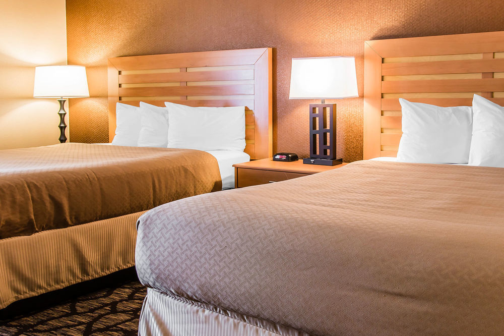 Quality Inn & Suites Warren - Detroit Eksteriør bilde